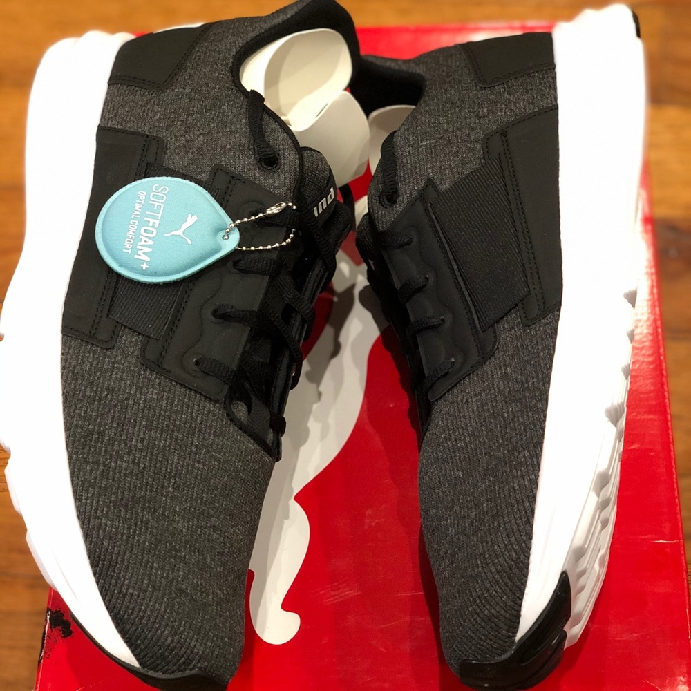 Puma Street Knit Interest sneaker- Black size 12